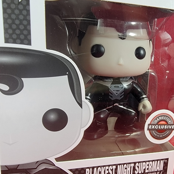 Blackest night Superman gamestop exclusive funko # 83 (nib) - Picture 3 of 7